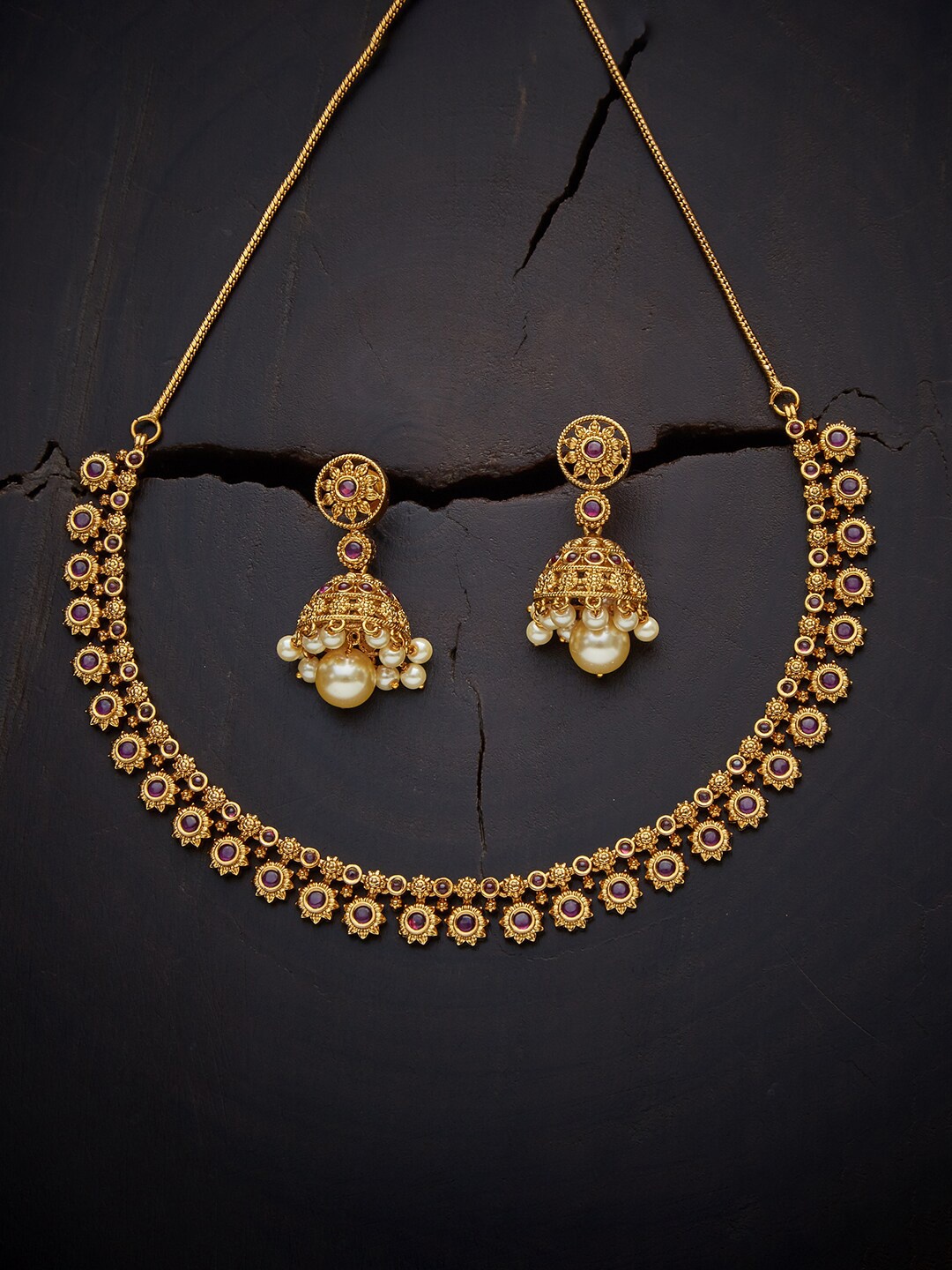 

Kushal's Fashion Jewellery Gold-Plated Stone-Studded Antique Jewellery Set