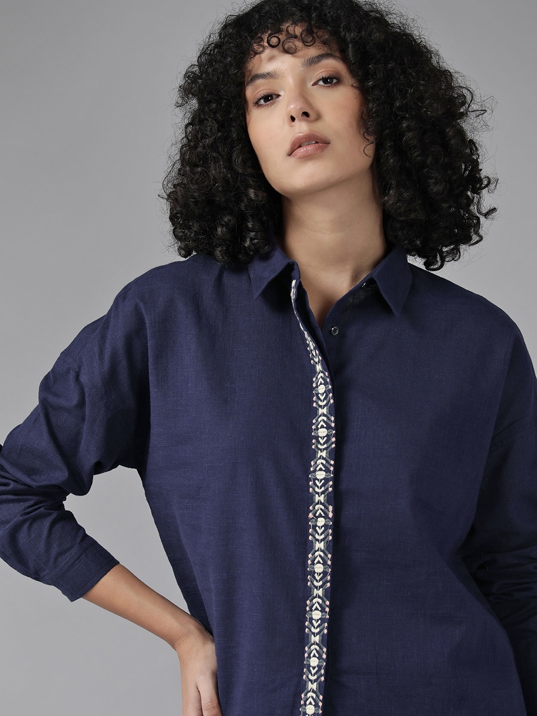 

Roadster Women Opaque Printed Casual Shirt, Navy blue