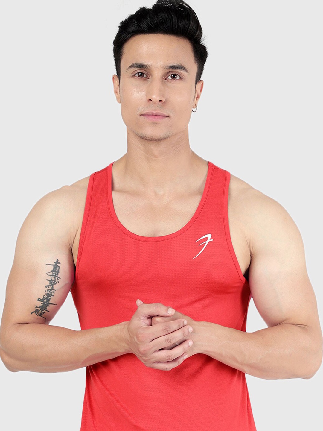 

FUAARK Sleeveless Sports Tank Vests, Red