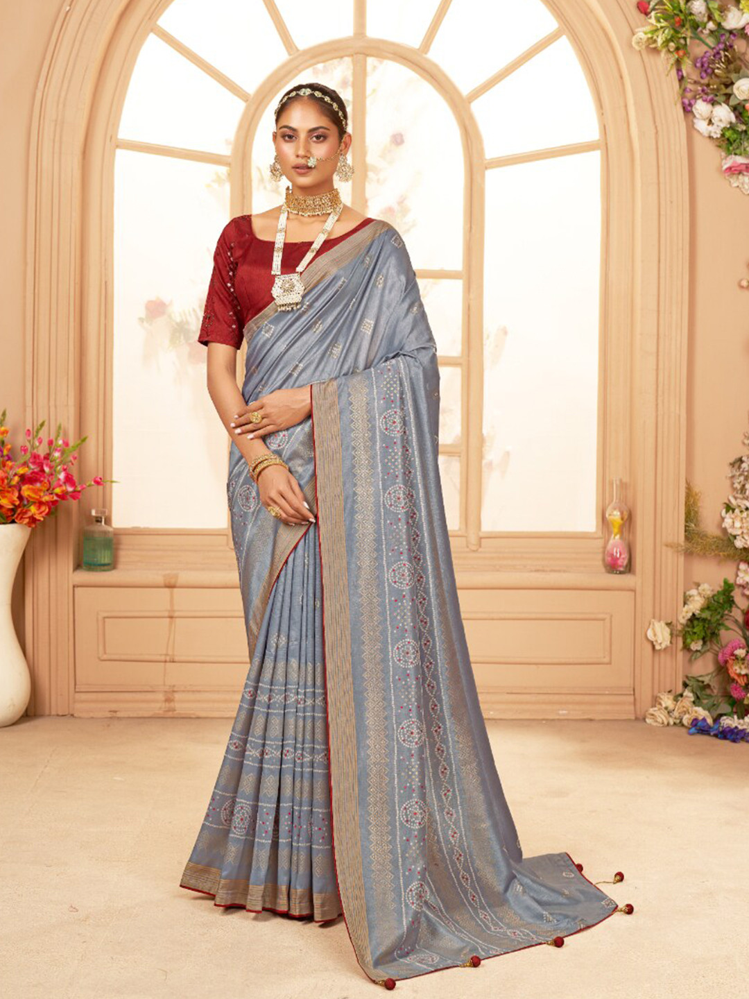 

Mitera Grey Printed Silk Cotton Bandhani Saree