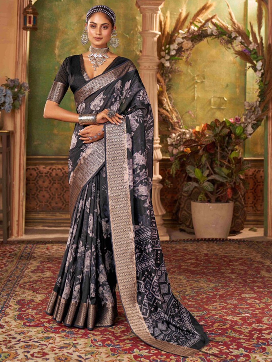 

Mitera Charcoal Floral Printed Zari Silk Cotton Saree