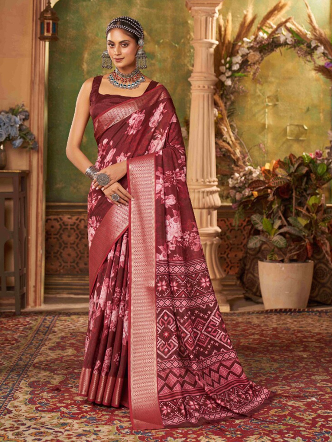 

Mitera Burgundy Floral Printed Zari Silk Cotton Saree