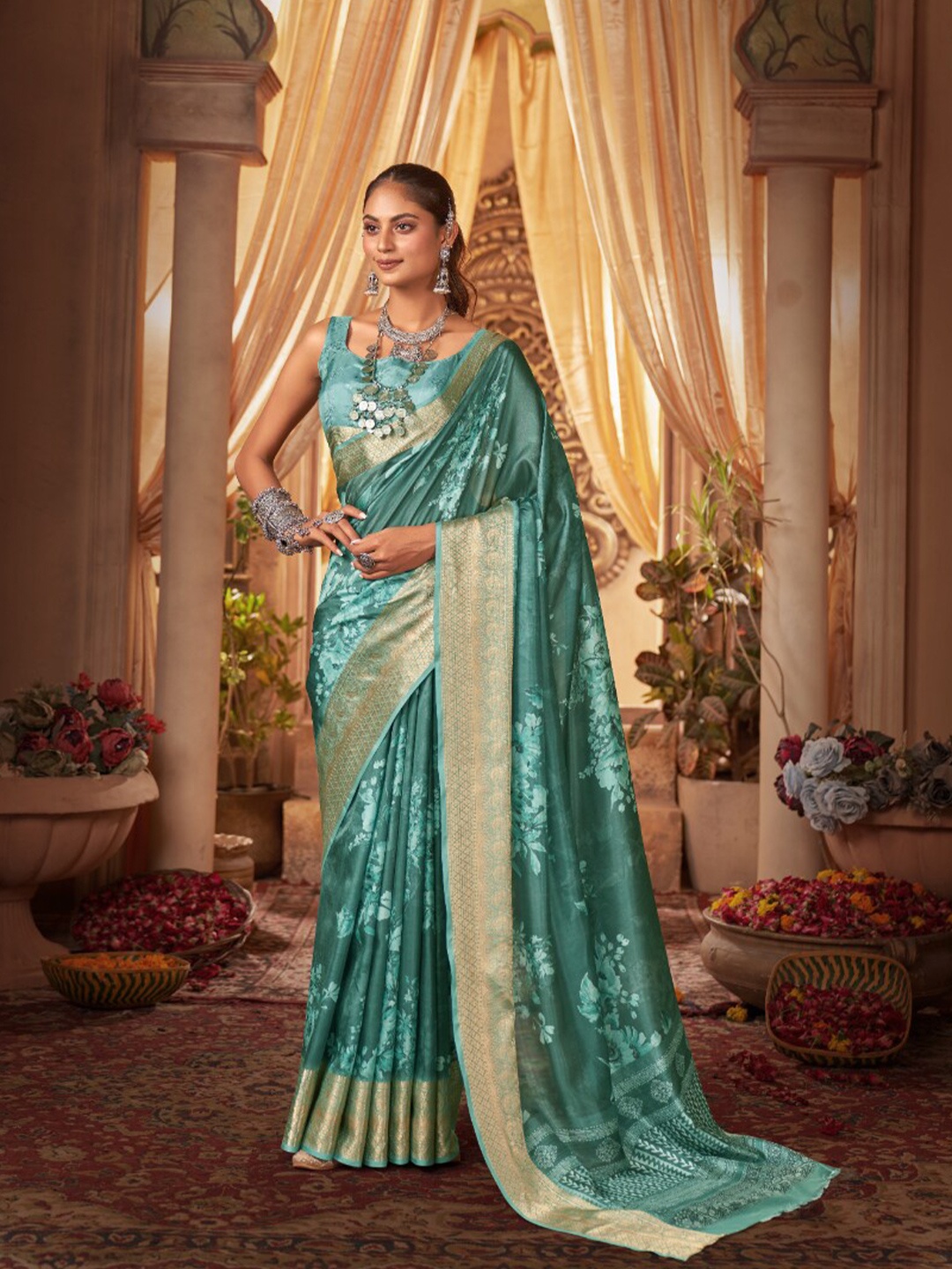 

Mitera Teal & White Floral Zari Silk Cotton Saree
