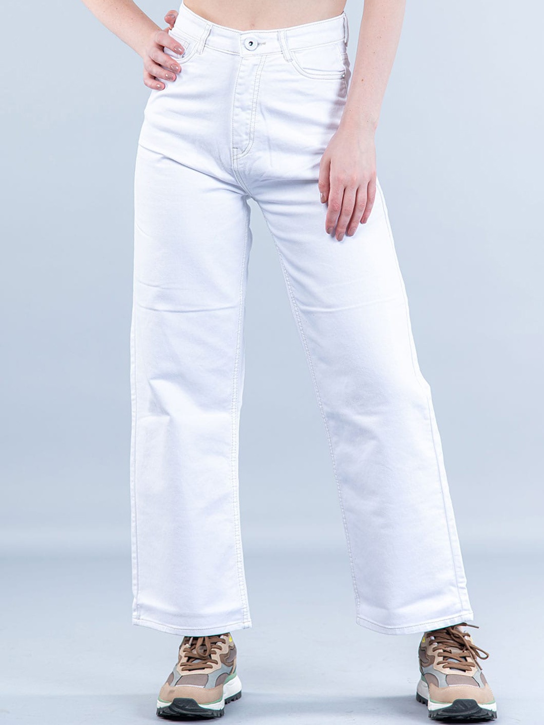 

Tistabene Women Comfort Flared Fit Stretchable Clean Look Jeans, White