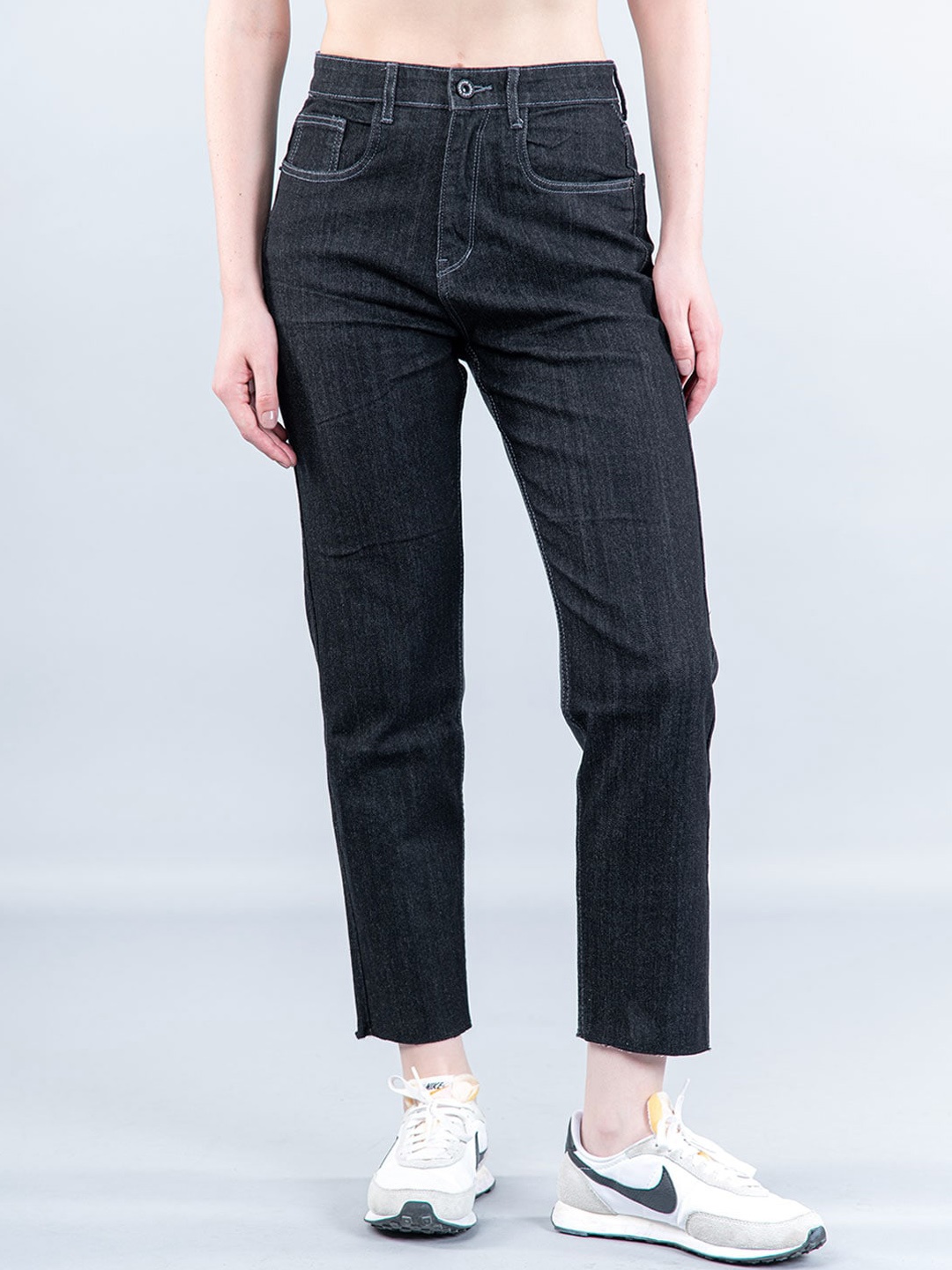 

Tistabene Women Comfort Mid-Rise Clean Look Stretchable Jeans, Black