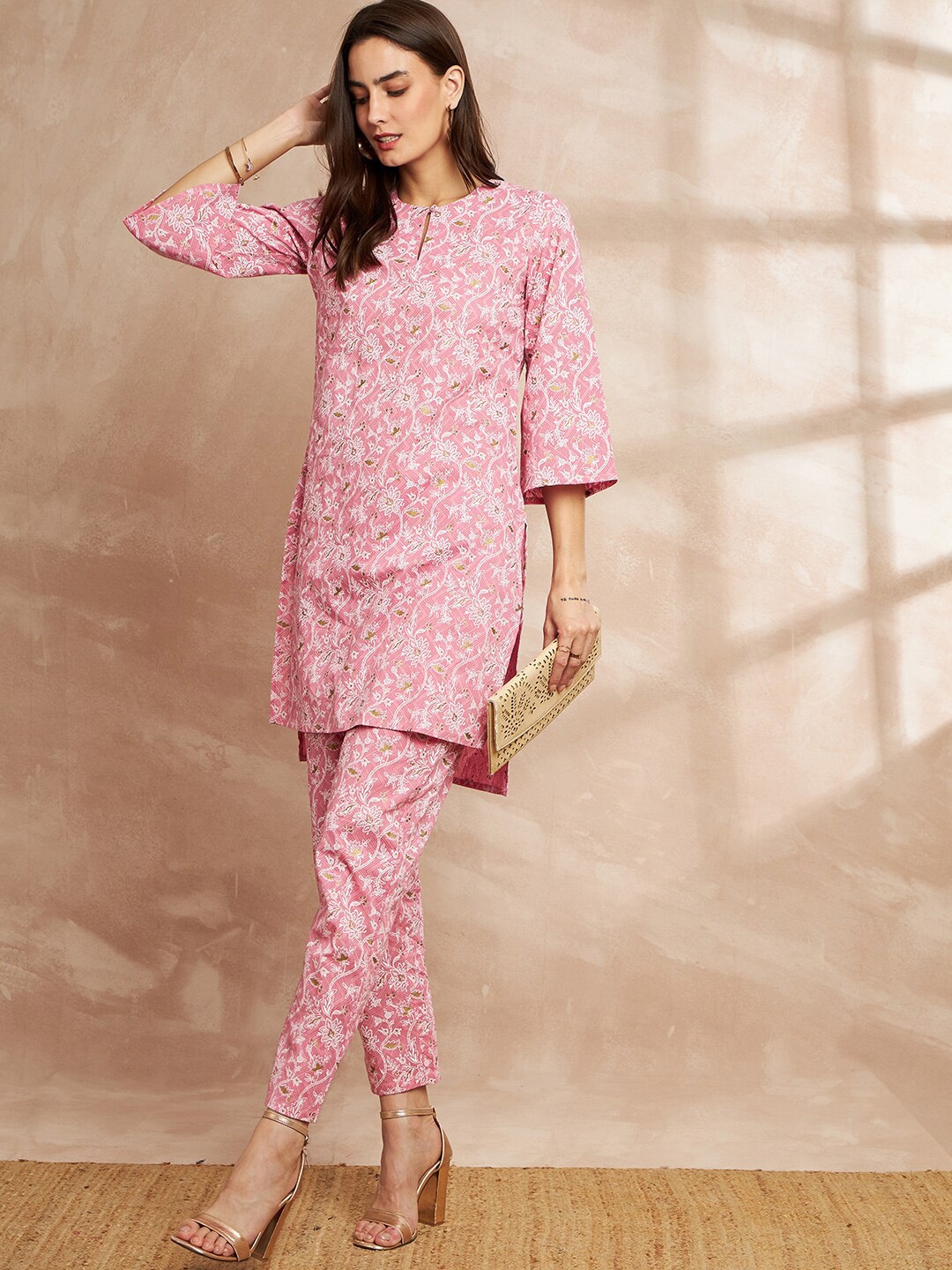 

all about you Ethnic Motifs Printed Keyhole Neck High Low Pure Cotton Kurta with Trousers, Pink