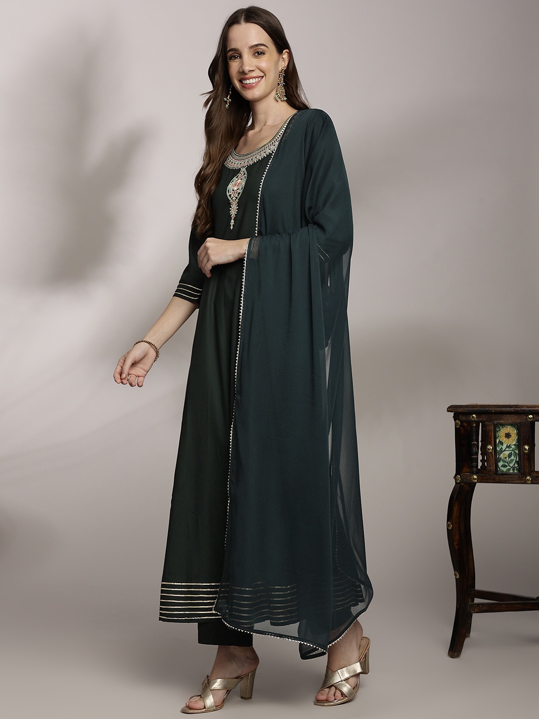 

Anouk Women Ethnic Motifs Embroidered Kurta with Trousers & Dupatta, Green