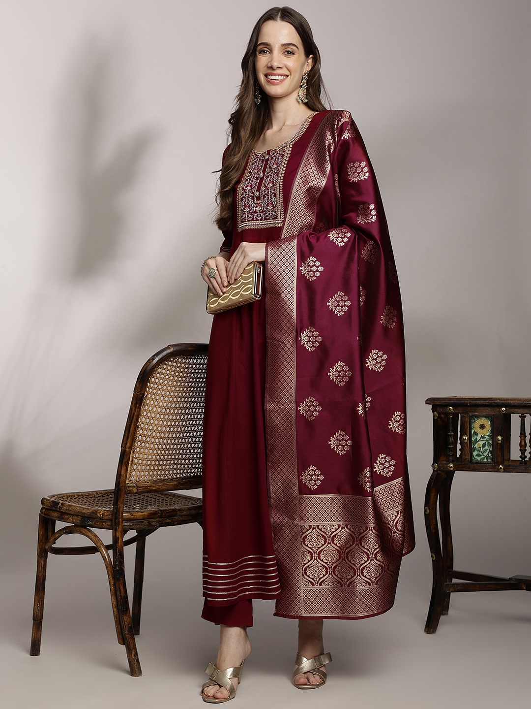 

Anouk Women Ethnic Motifs Embroidered Pleated Kurta with Trousers & Dupatta, Maroon