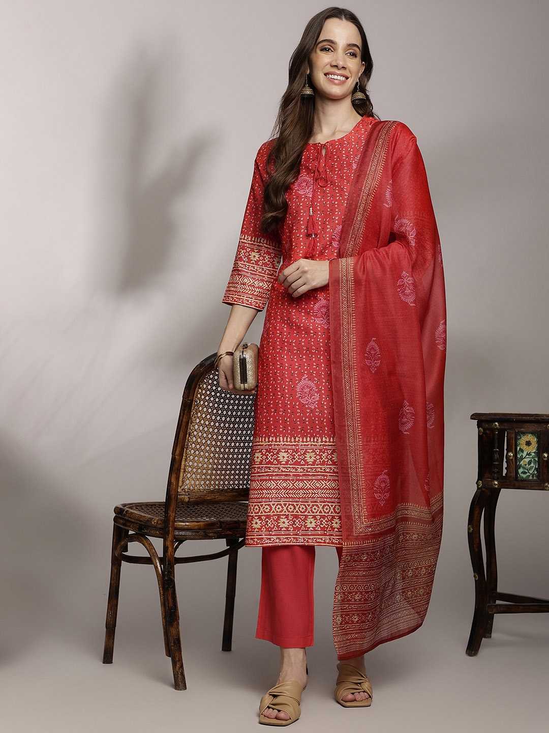

Anouk Women Ethnic Motifs Print Tie-Up Neck Kurta with Trousers & With Dupatta, Red