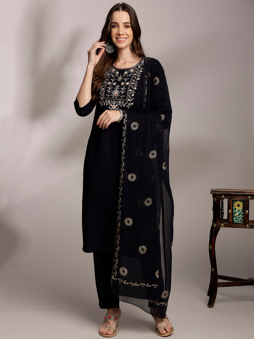 

Anouk Women Floral Embroidered Kurta with Trousers & Dupatta, Navy blue