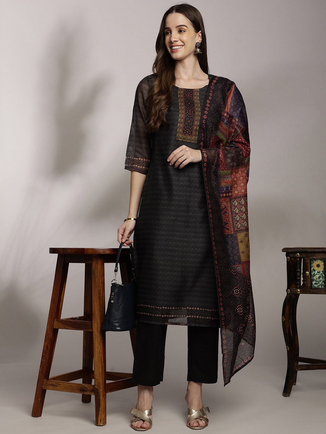 

Anouk Women Printed Kurta with Trousers & Dupatta, Black