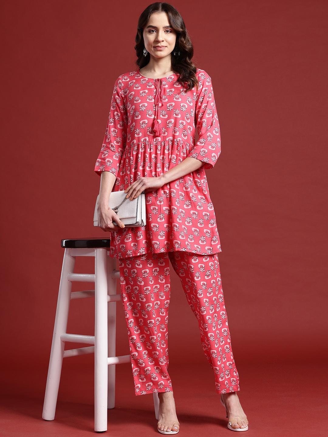 

Anouk Ethnic Motifs Printed Pleated Kurta with Trousers, Pink