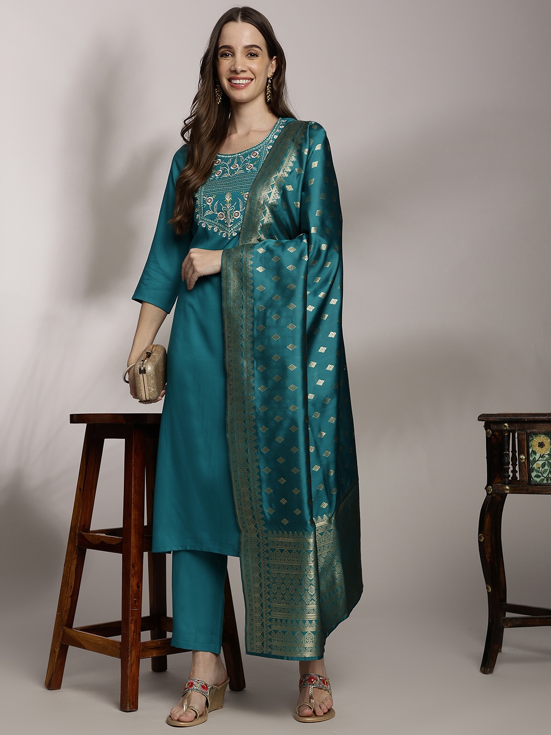 

Anouk Women Floral Embroidered Kurta with Trousers & Dupatta, Green