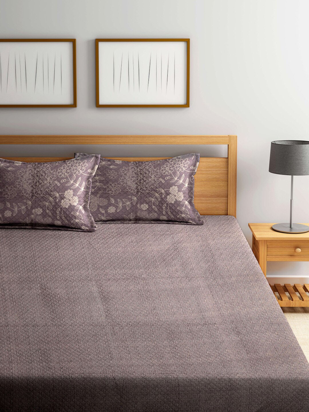

FABINALIV Purple Printed Quilted King Size Bed Cover with 2 Pillow Covers