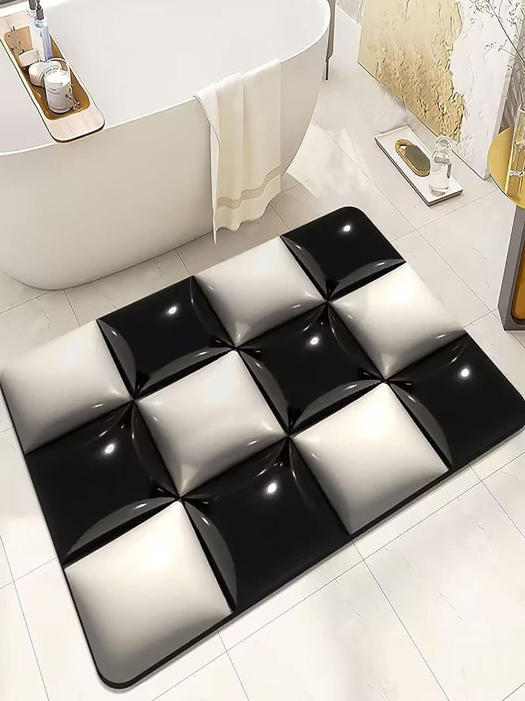 HOUSE OF QUIRK Black & White 3D Shaped Absorbent Non-Slip Bath Mat