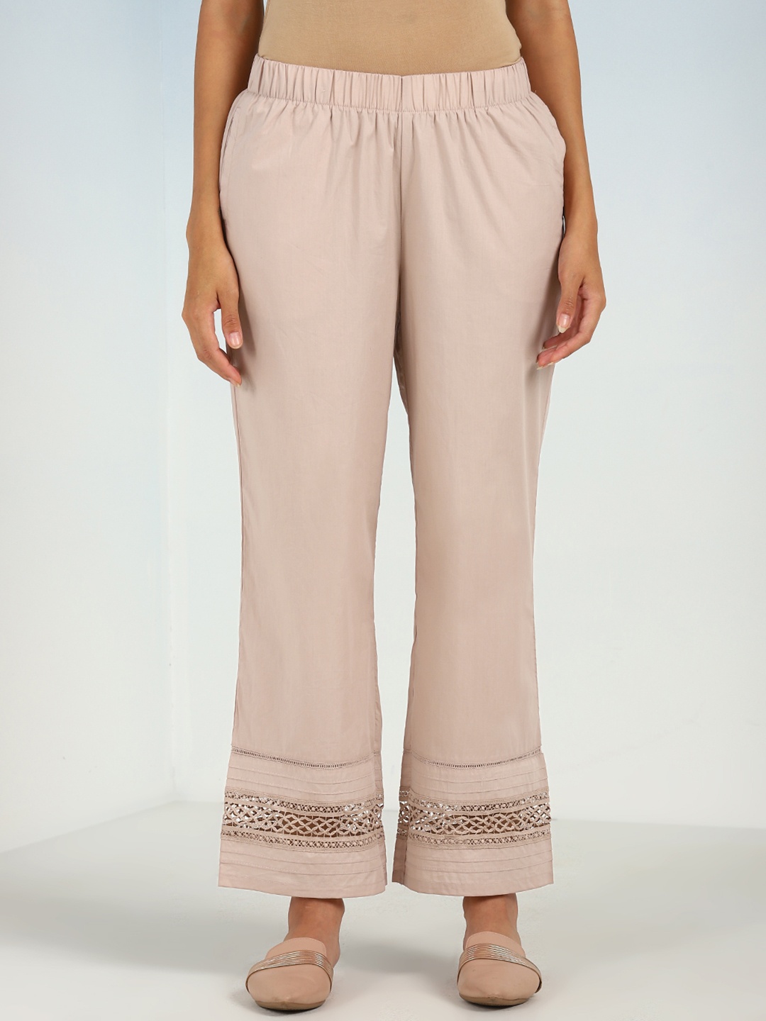

Lakshita Women Geometric Hem Design Straight Fit Palazzos, Pink
