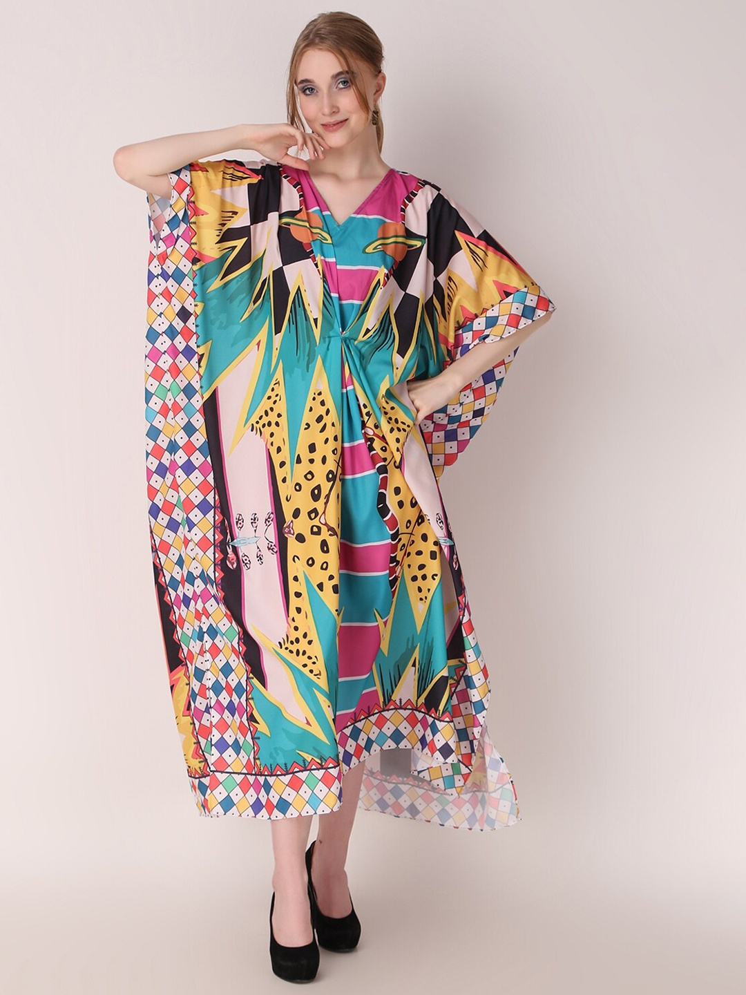 

Rajoria Instyle Graphic Printed V-Neck Kaftan Dress, Pink