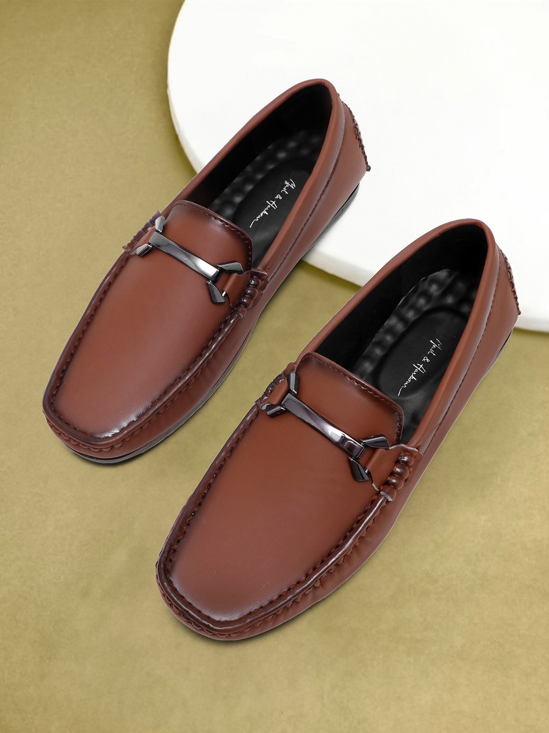 

Mast & Harbour Men Tan Brown Lightweight Comfort Insole Horsebit Loafers