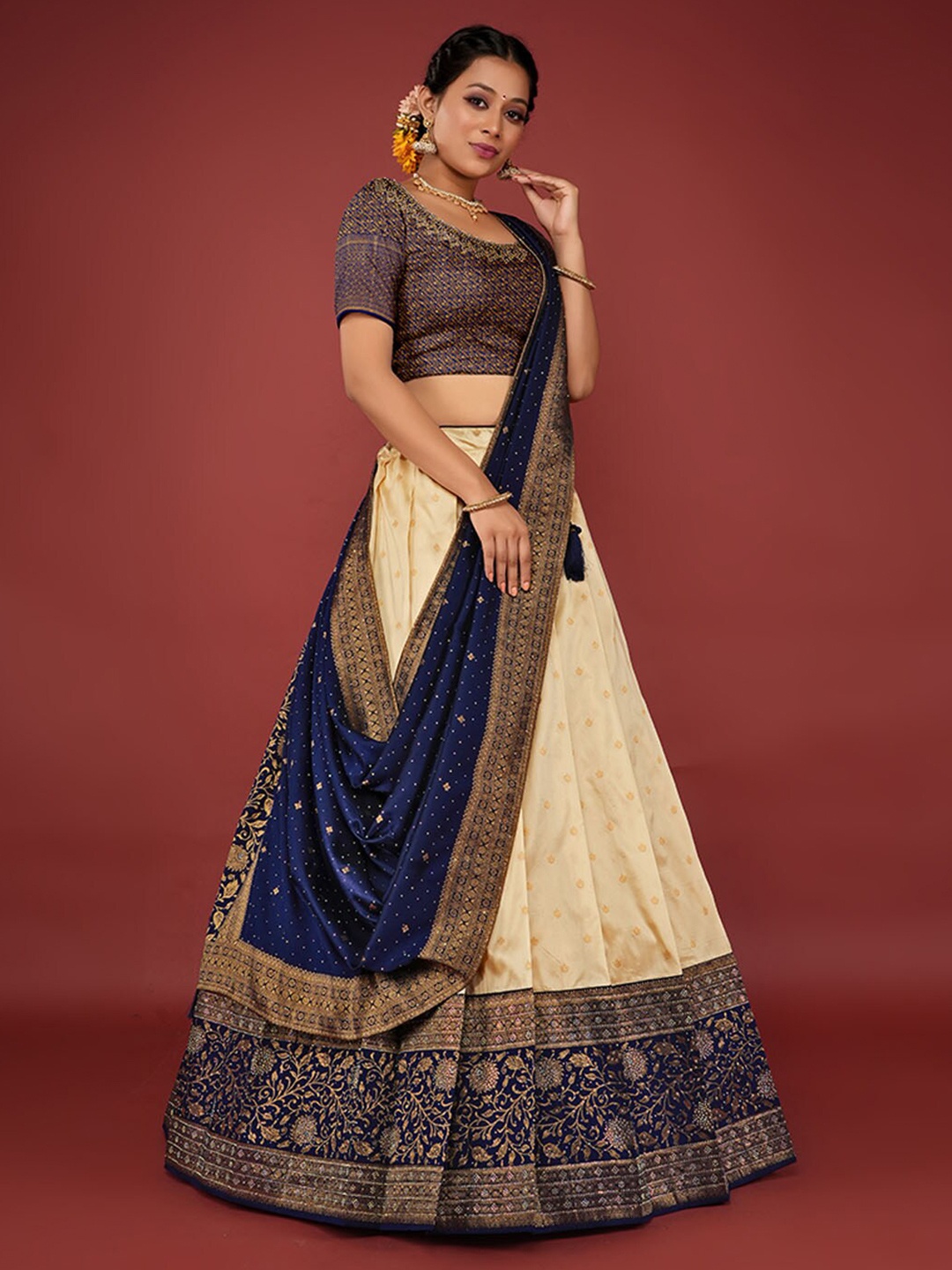 

HALFSAREE STUDIO Semi-Stitched Lehenga & Unstitched Blouse With Dupatta, Navy blue