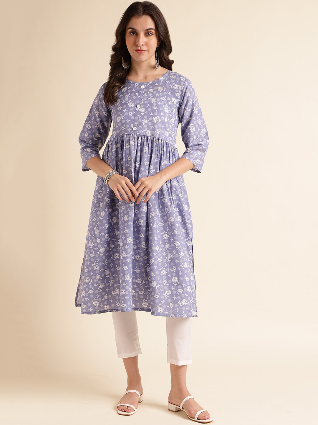 

Fabclub Floral Printed Pleated Straight Kurta, Blue