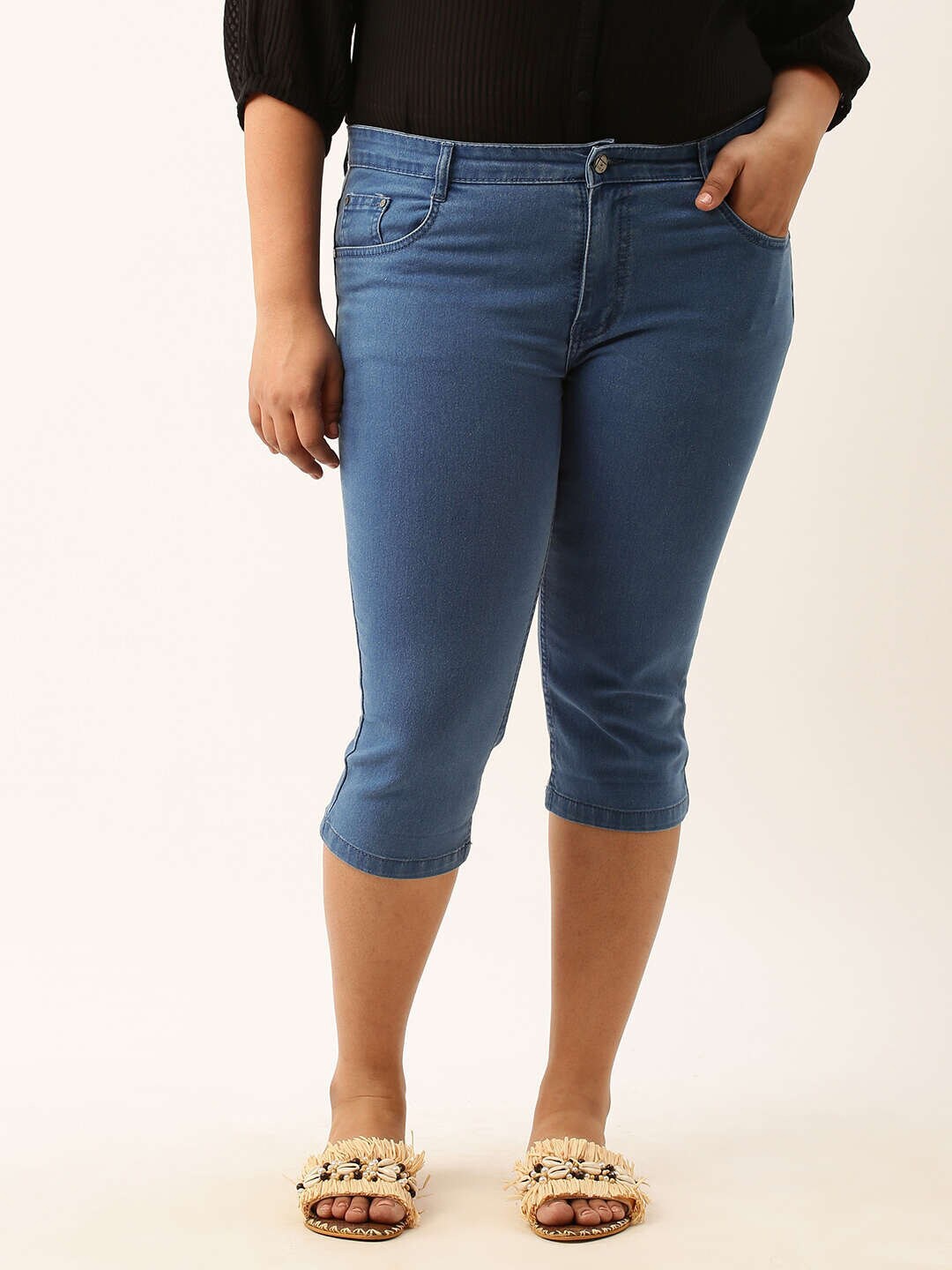 

Zola Plus Women Plus Size Mid-Rise Stretchable Denim Capris, Blue