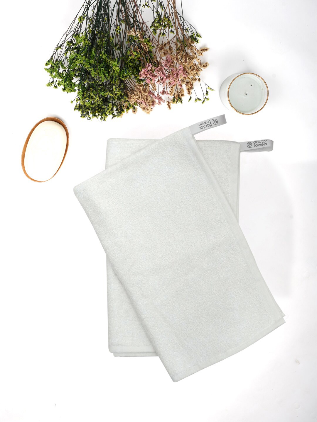 

Doctor Towels Pack of 2 White Bamboo Terry Hand Towels