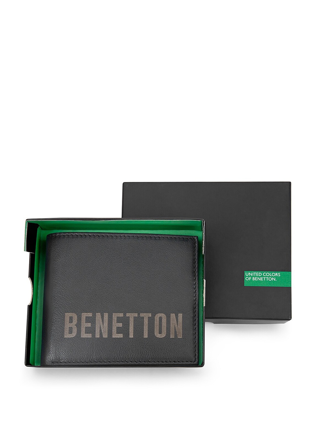 

United Colors of Benetton Men Leather Two Fold Wallet, Black