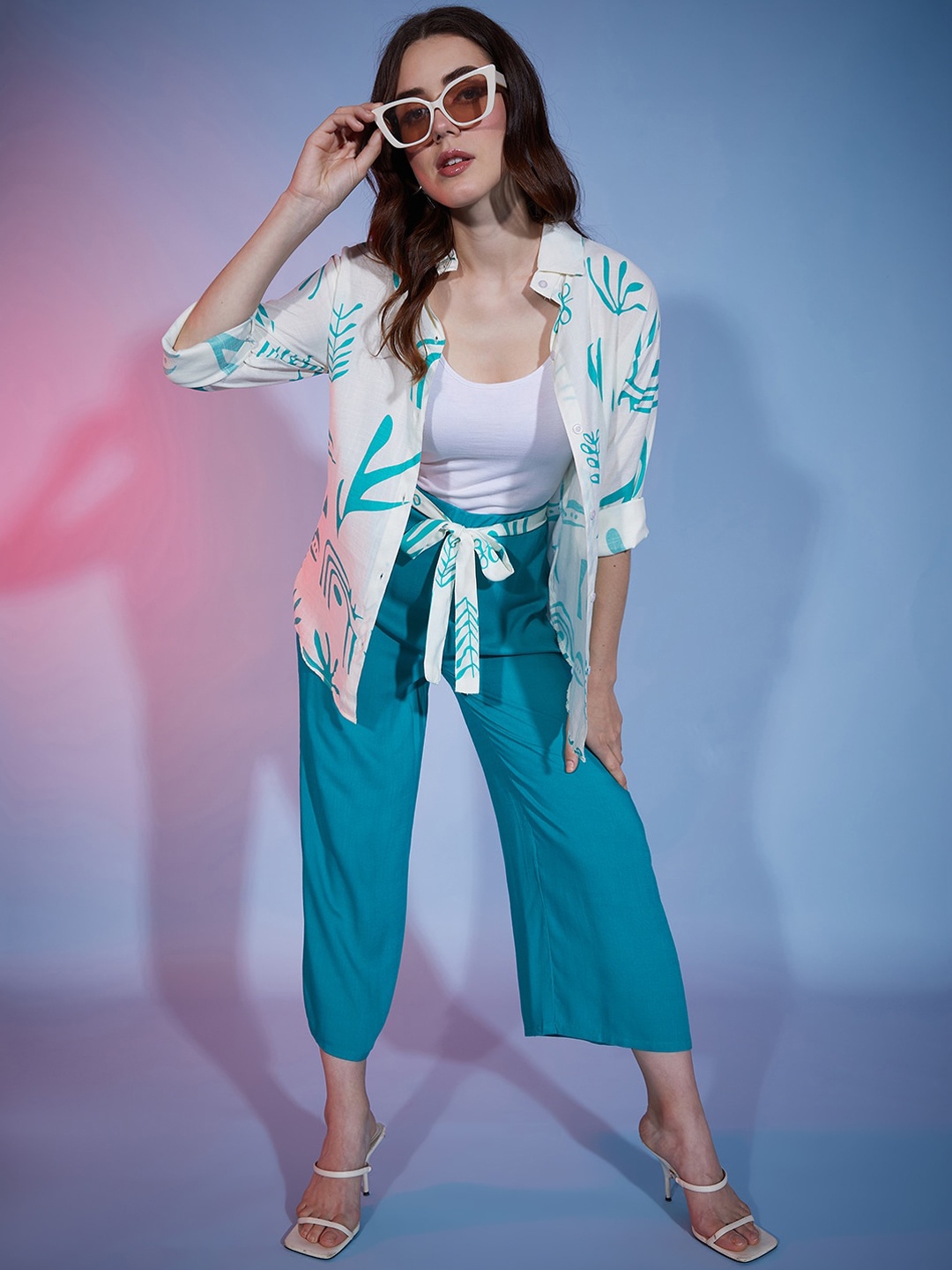 

BUY NEW TREND Loose-Fit Abstract Printed Belted Shirt & Palazzos, White