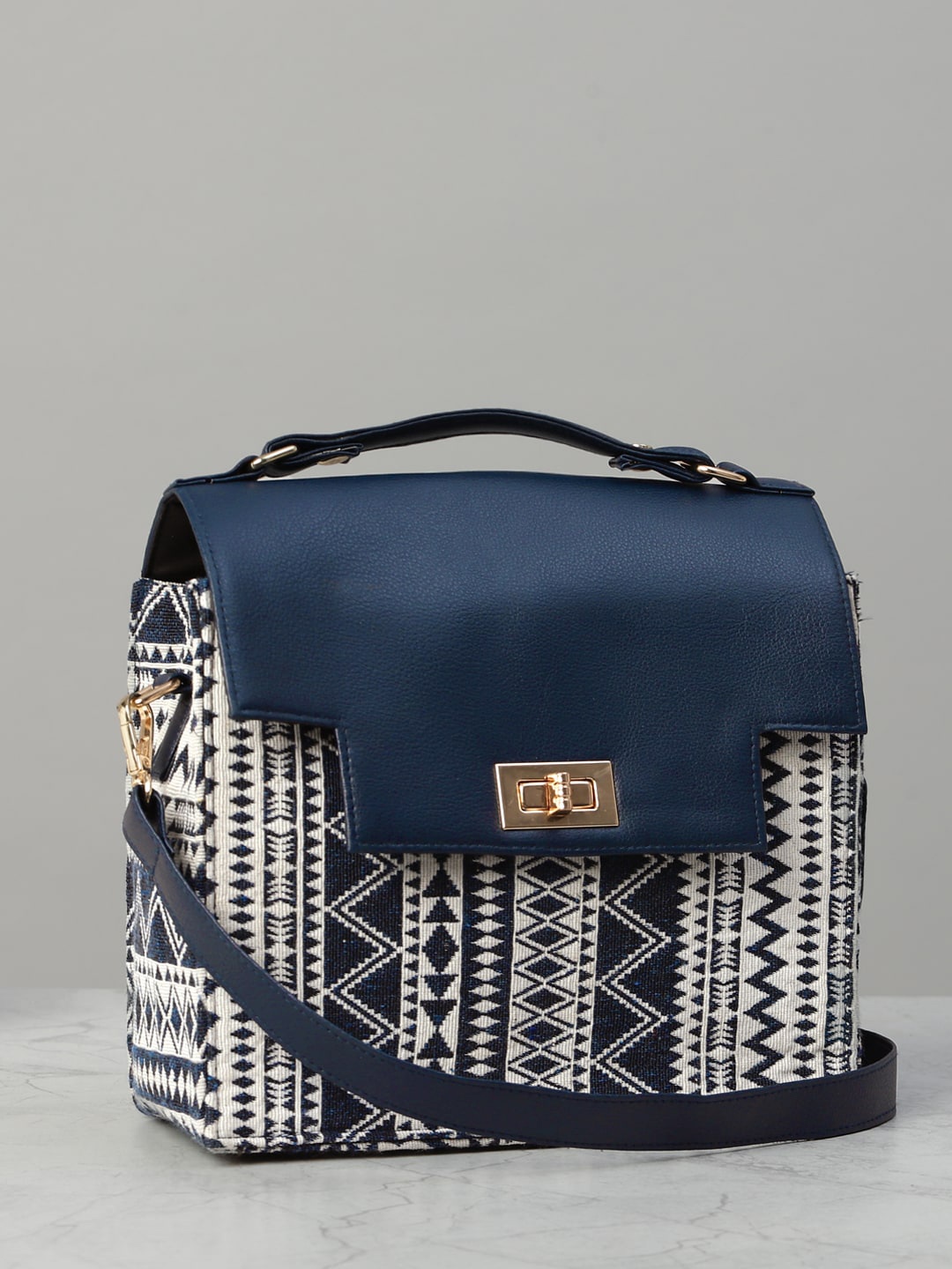 

DEEBACO Geometric Printed Swagger Satchel, Navy blue