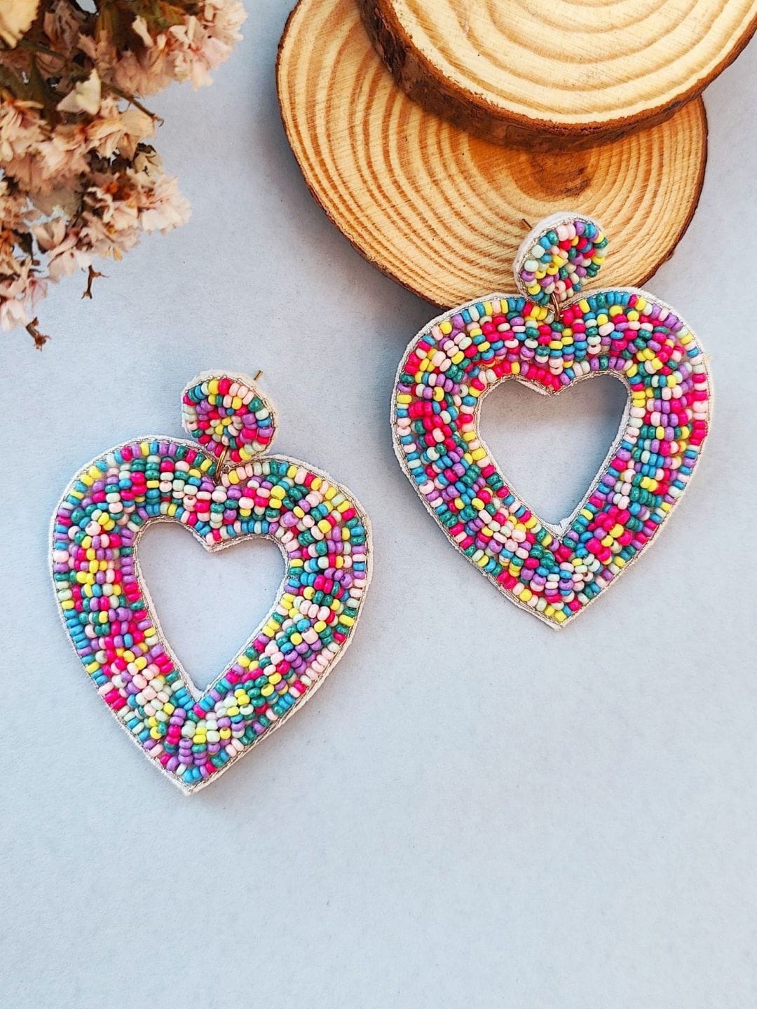 

Crunchy Fashion Heart Shaped Beaded Drop Earrings, Pink