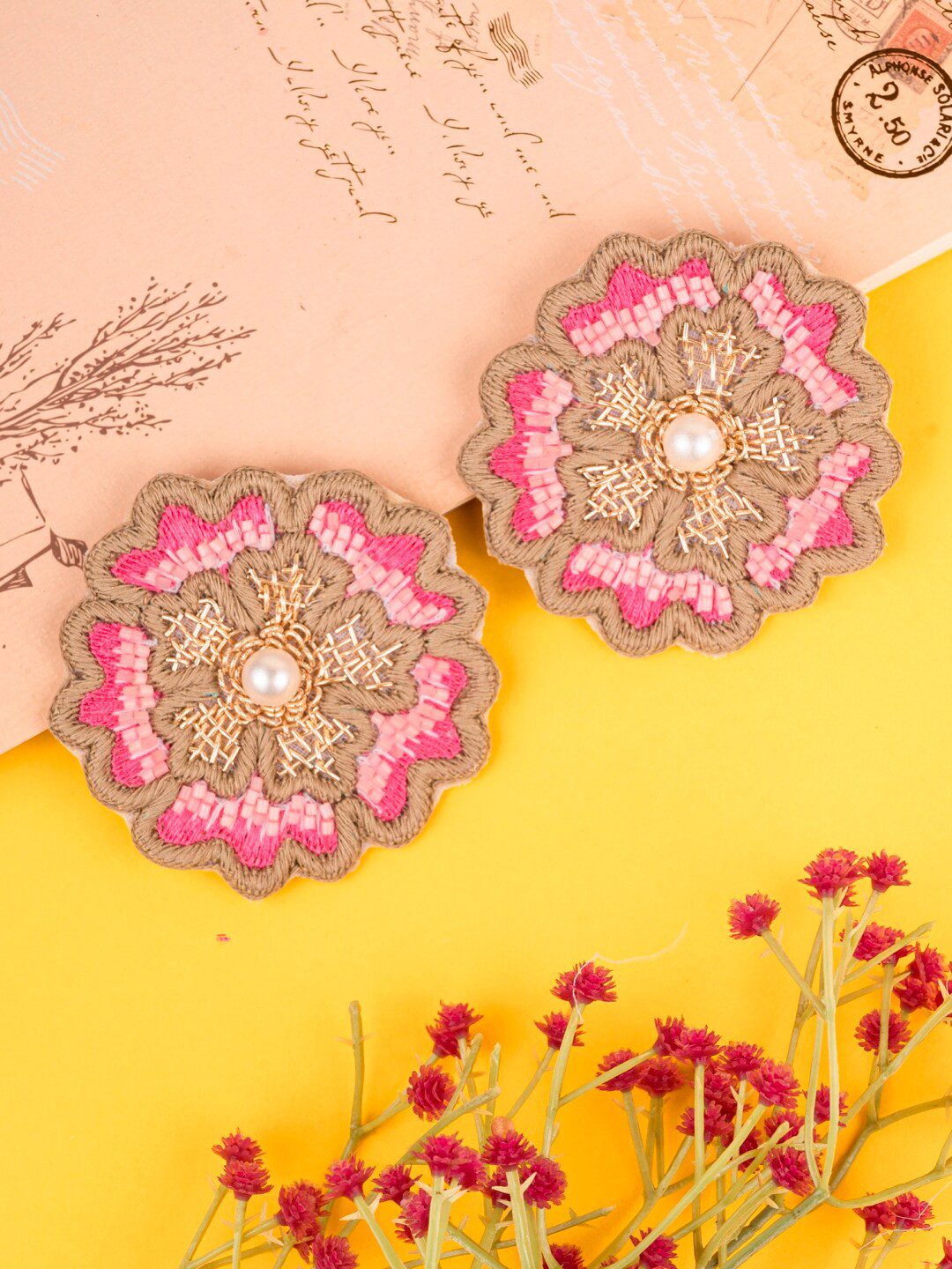 

Crunchy Fashion Embroidered Contemporary Studs, Pink