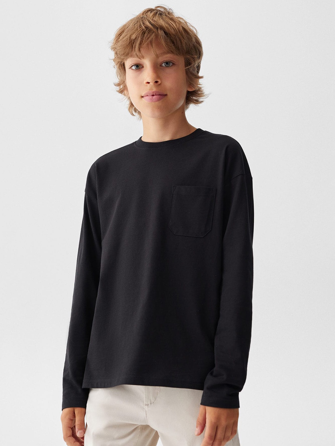 

Mango Kids Boys Drop-Shoulder Sleeves Pure Cotton Pocket Detail T-shirt, Black