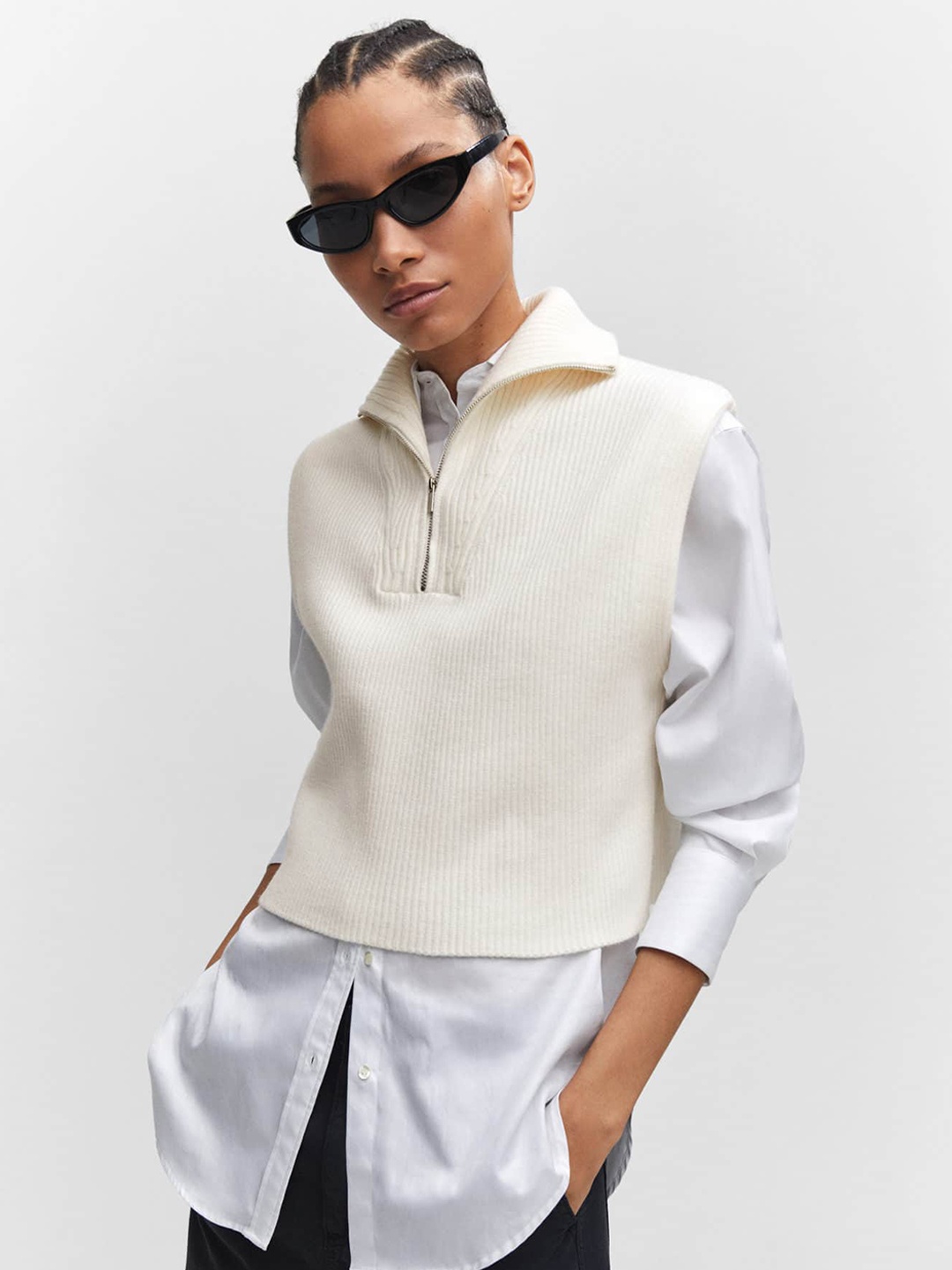 

MANGO Women Half Zipper Pullover, Off white