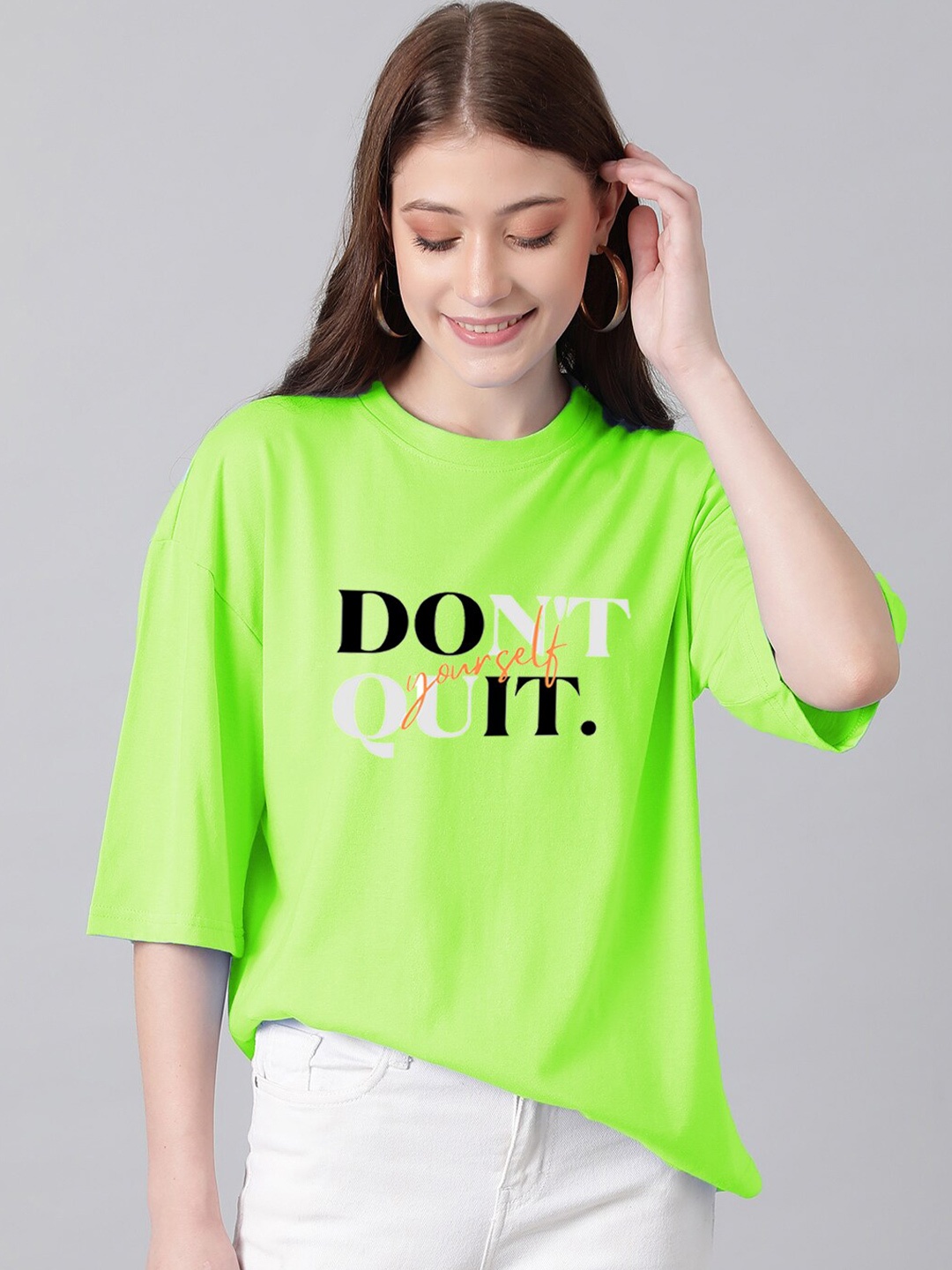 

Kotty Typography Printed Drop-Shoulder Sleeves T-shirt, Green