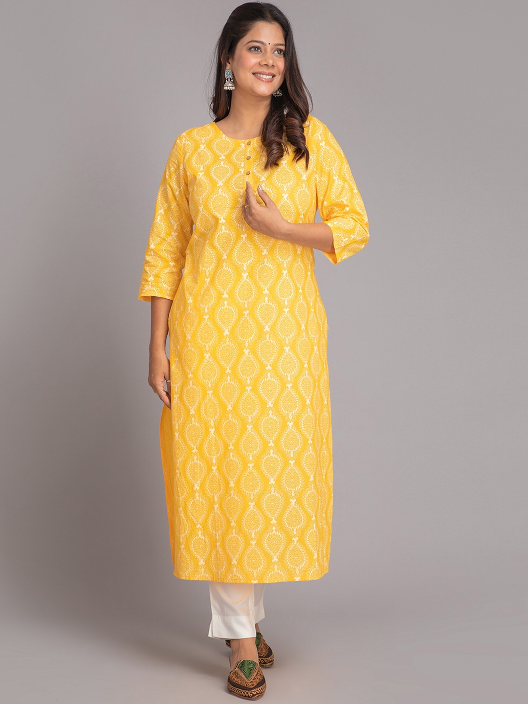 

SUTI Ethnic Motifs Printed Round Neck Cotton Straight Kurta, Yellow