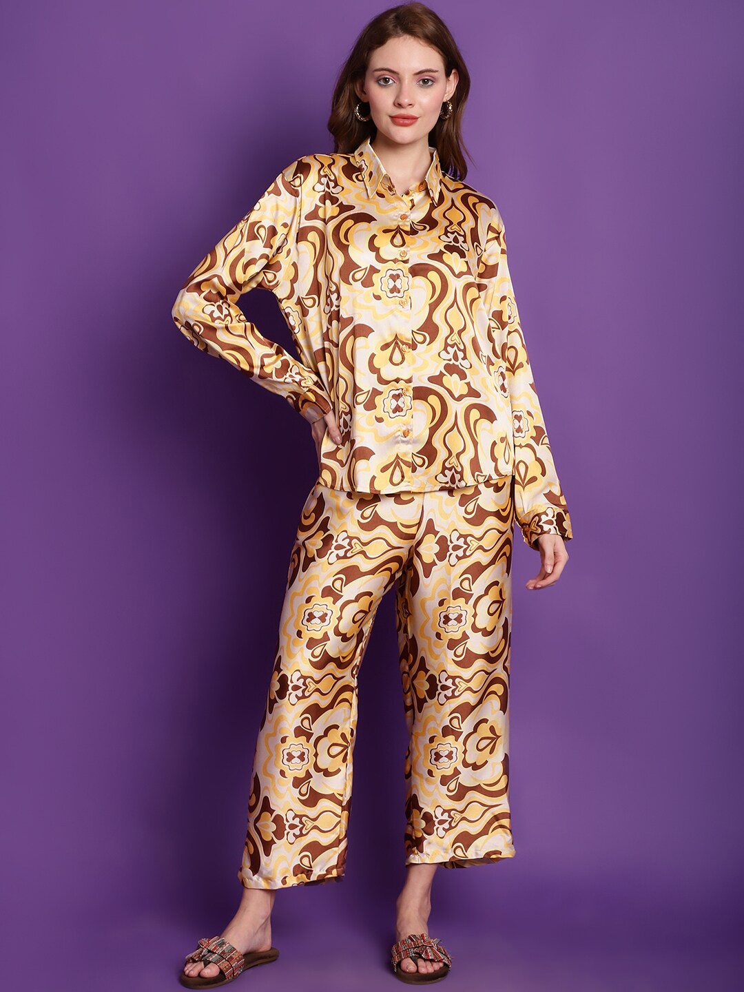 

Tag 7 Loose-Fit Swirl Print Satin Shirt & Trousers Co-Ords, Yellow