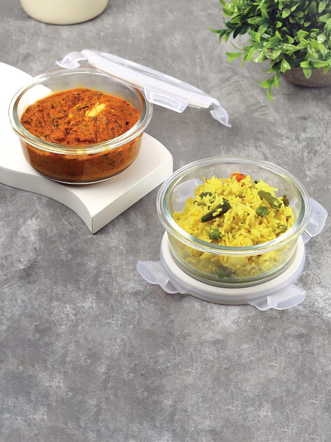 

Cello Camellia 2 Pcs Transparent Microwave and Refrigerator Glass Containers -400ml Each