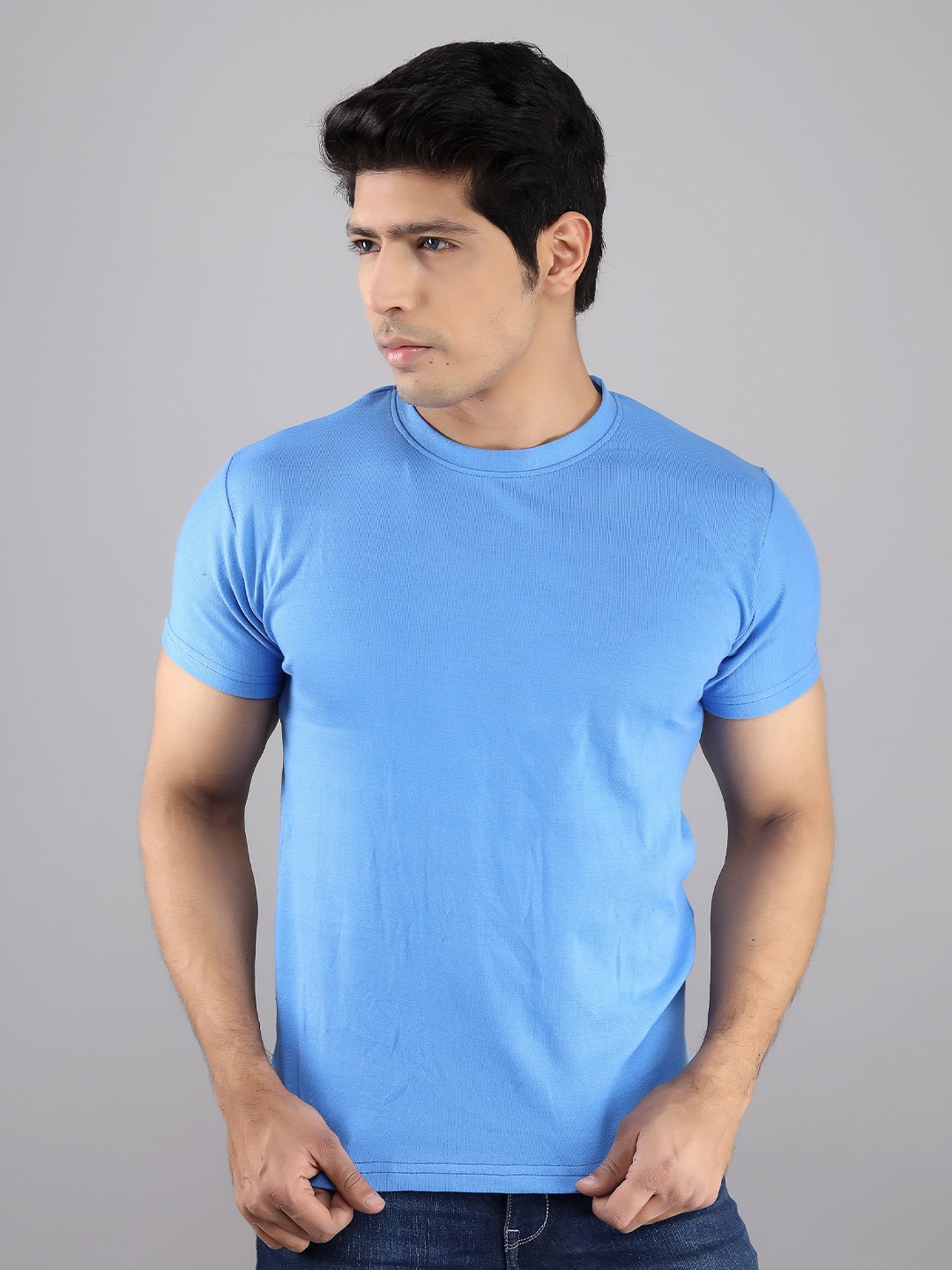 

INDIAN THREADS Round Neck Cotton T-shirt, Blue