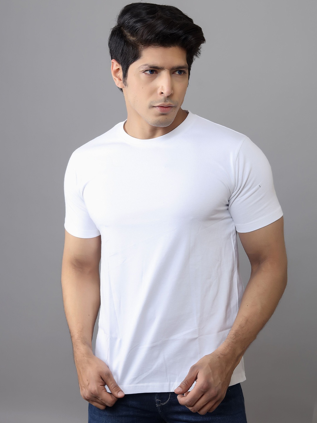 

INDIAN THREADS Round Neck Cotton T-shirt, White