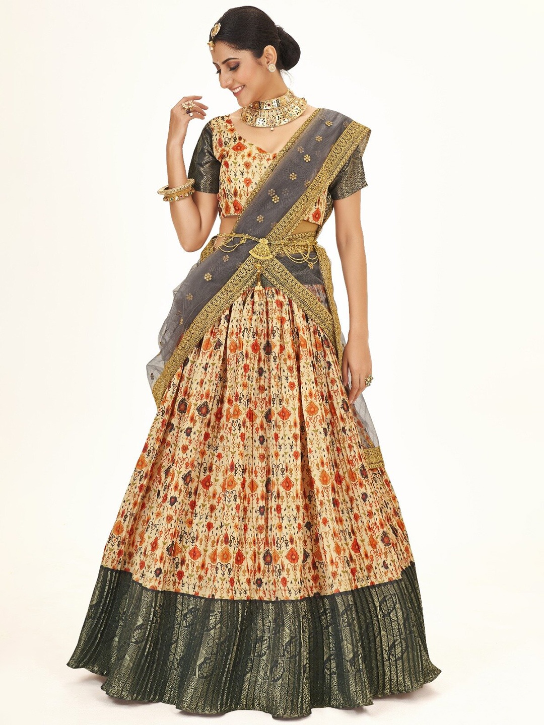 

SHOPGARB Printed Semi-Stitched Lehenga & Unstitched Blouse With Dupatta, Yellow