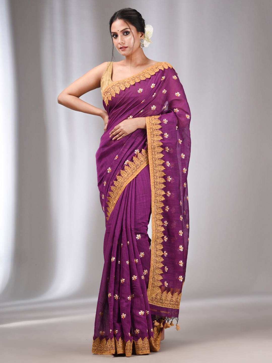 

Charukriti Floral Embroidered Saree, Purple