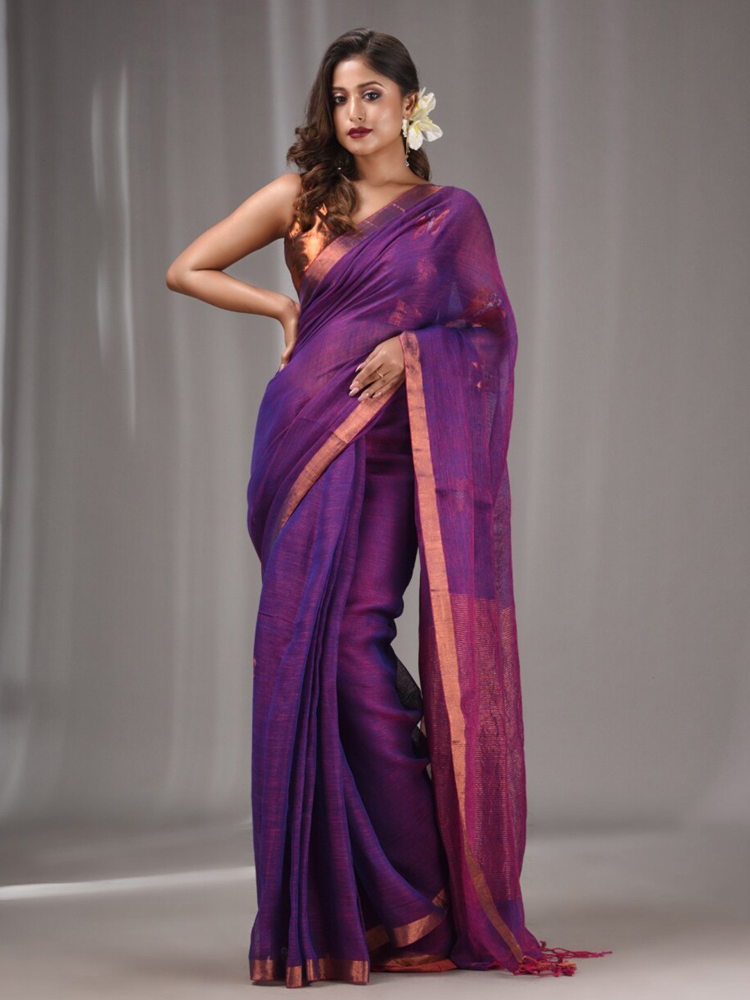 

Charukriti Woven Design Zari Pure Linen Saree, Purple