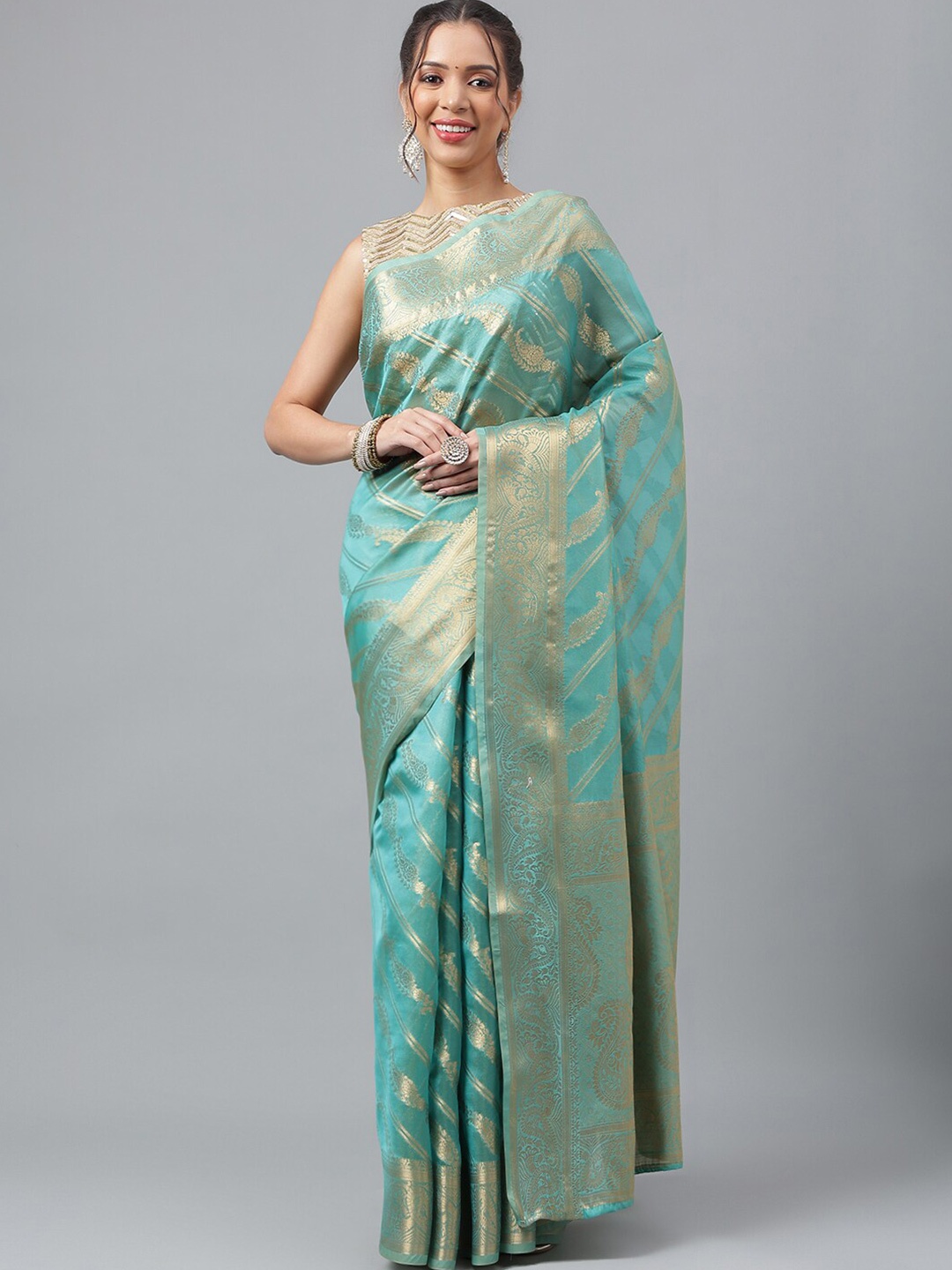 

WEAVETECH IMPEX Ethnic Motifs Woven Design Zari Organza Kanjeevaram Saree, Sea green