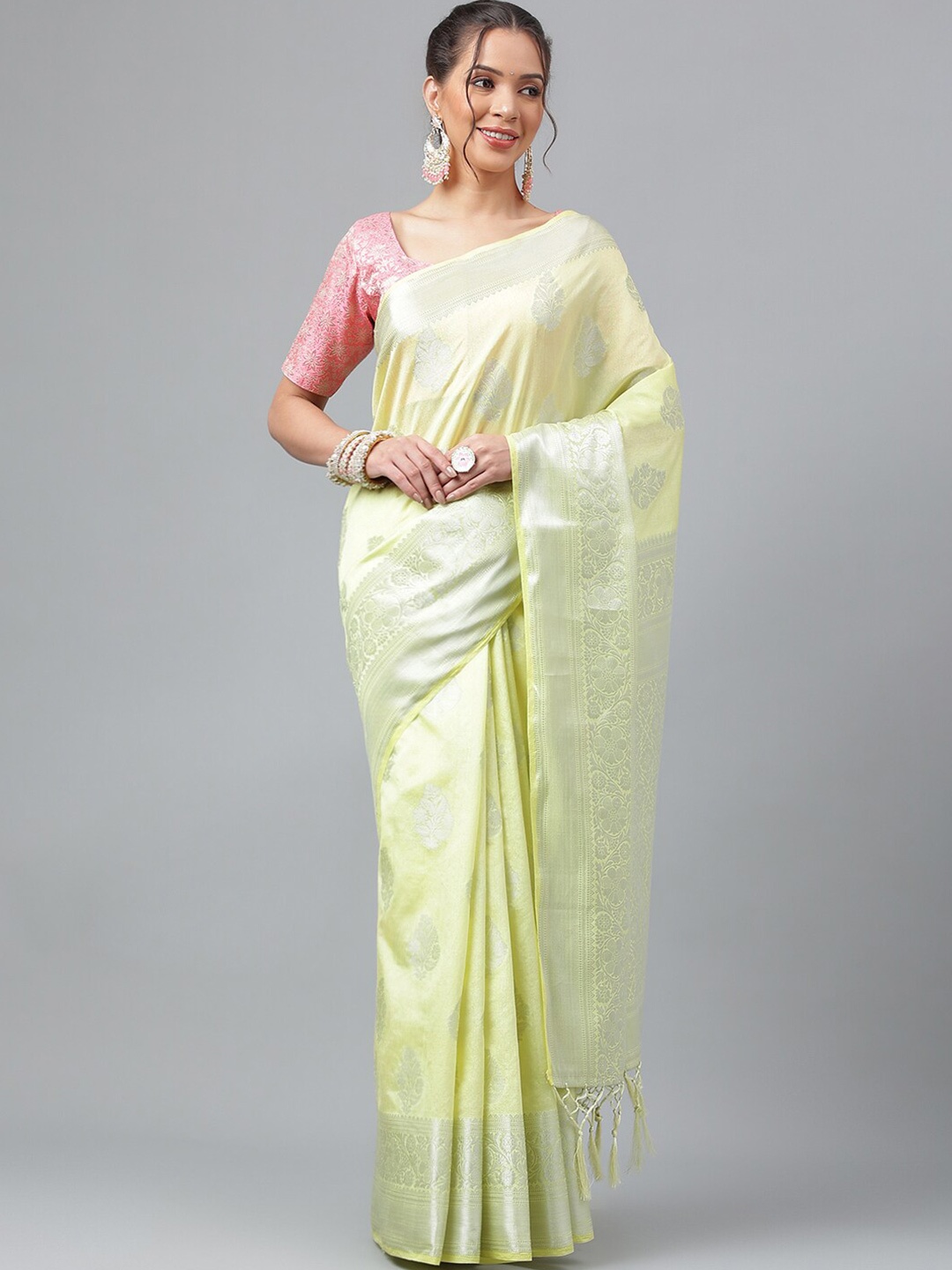 

WEAVETECH IMPEX Ethnic Motifs Woven Design Zari Silk Cotton Kanjeevaram Saree, Lime green