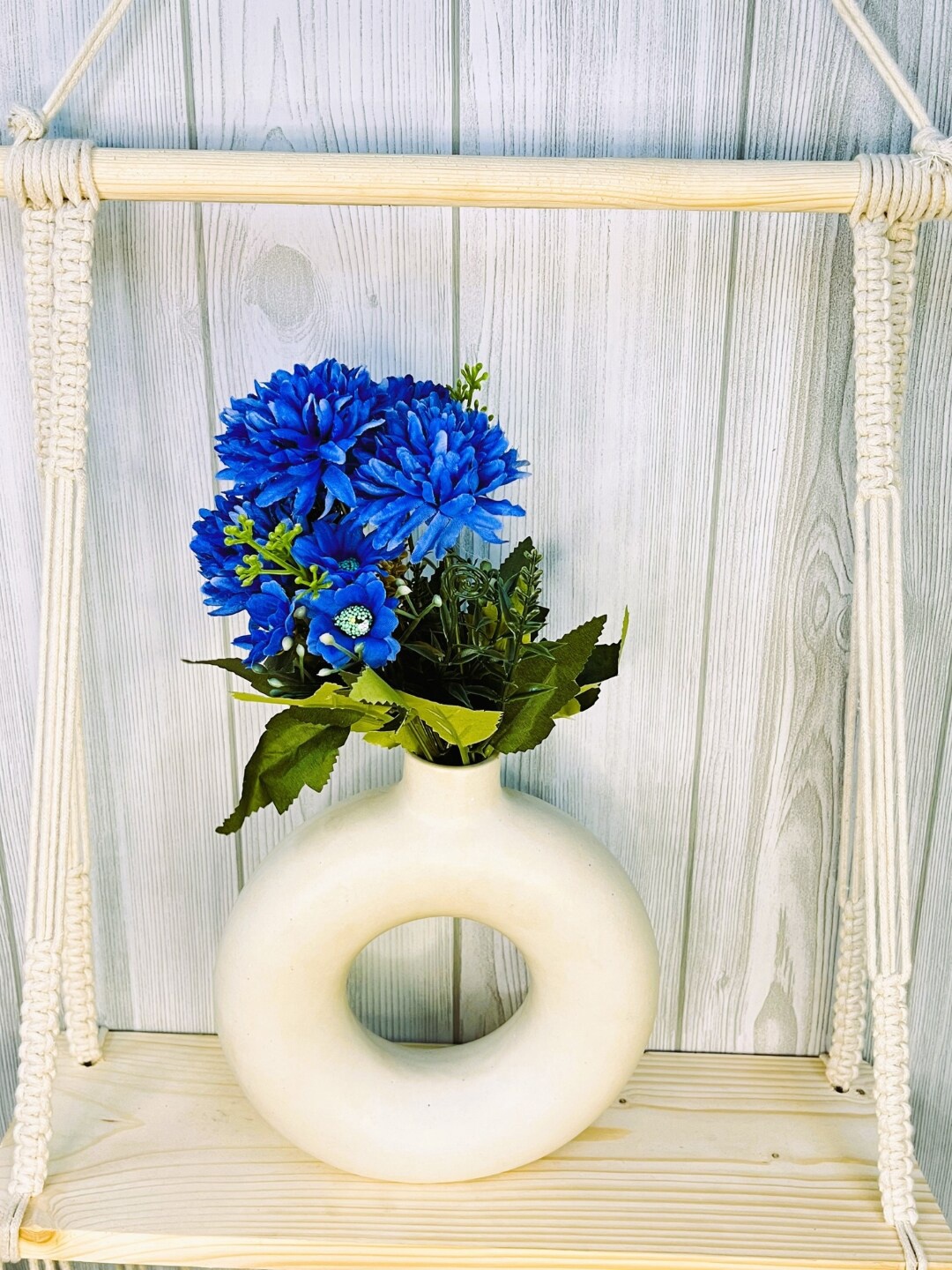 

Akaar Blue Dahlia Artificial Flower