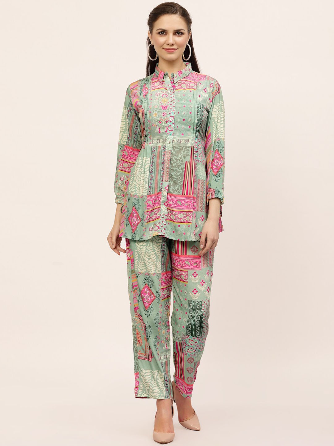 

TANKHI Printed Shirt & Trousers, Green