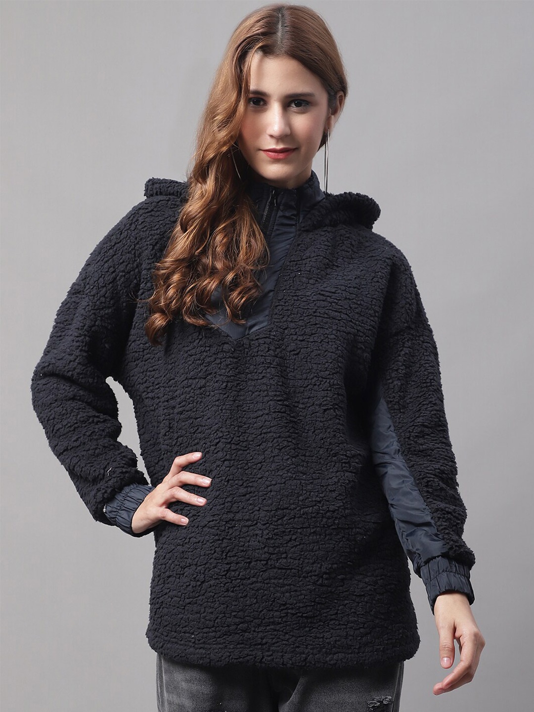 

NoBarr Hooded Long Sleeves Pullover, Navy blue
