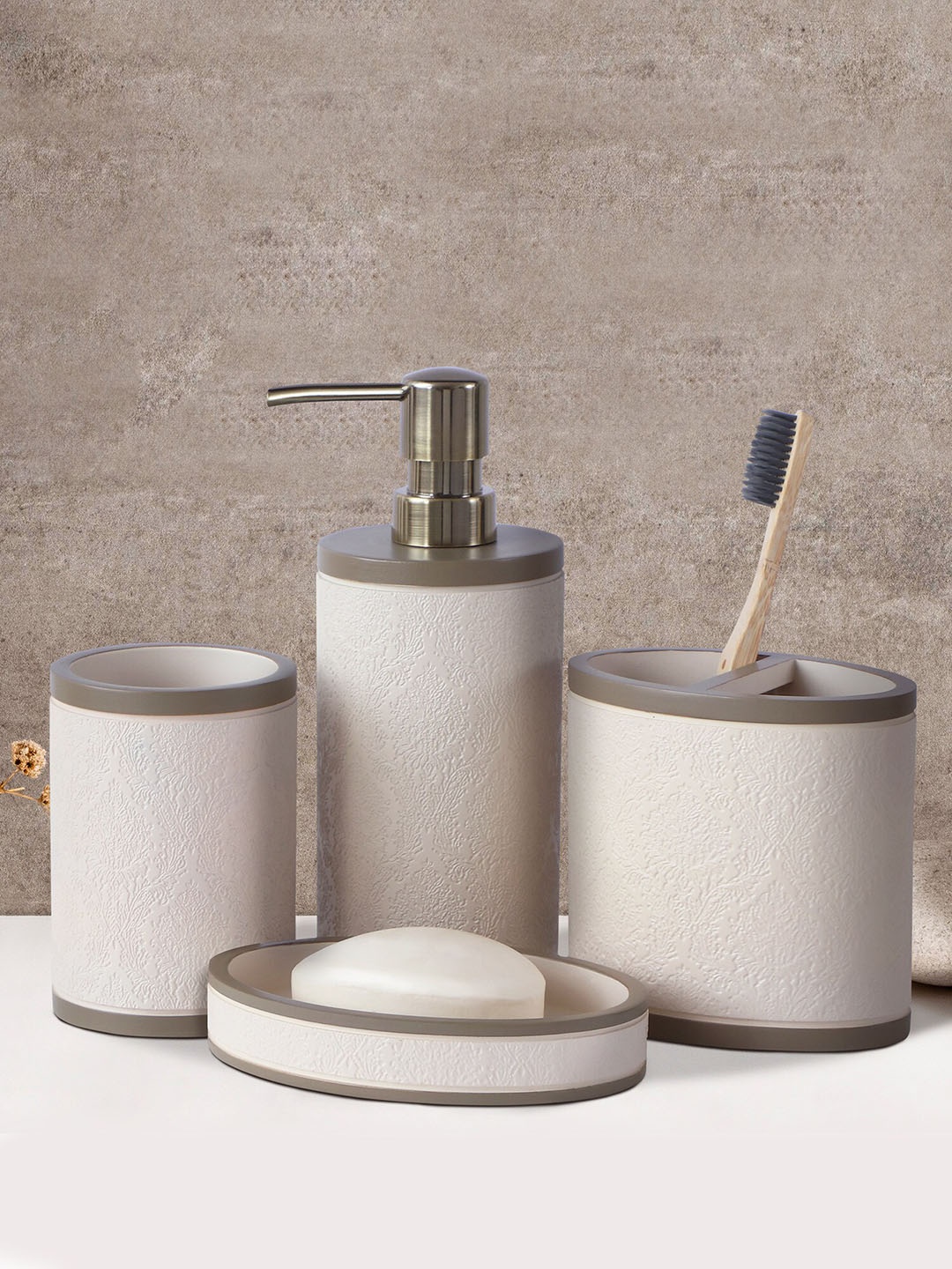 

OBSESSIONS 4 Pcs Beige & Brown Textured Bathroom Accessories Set