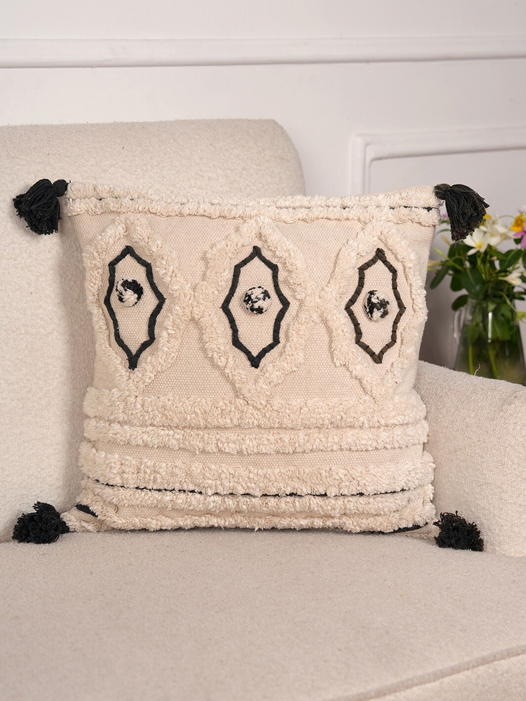 

Art Avenue Knotts Cream-Coloured & Black Embroidered Cotton Square Cushion Cover