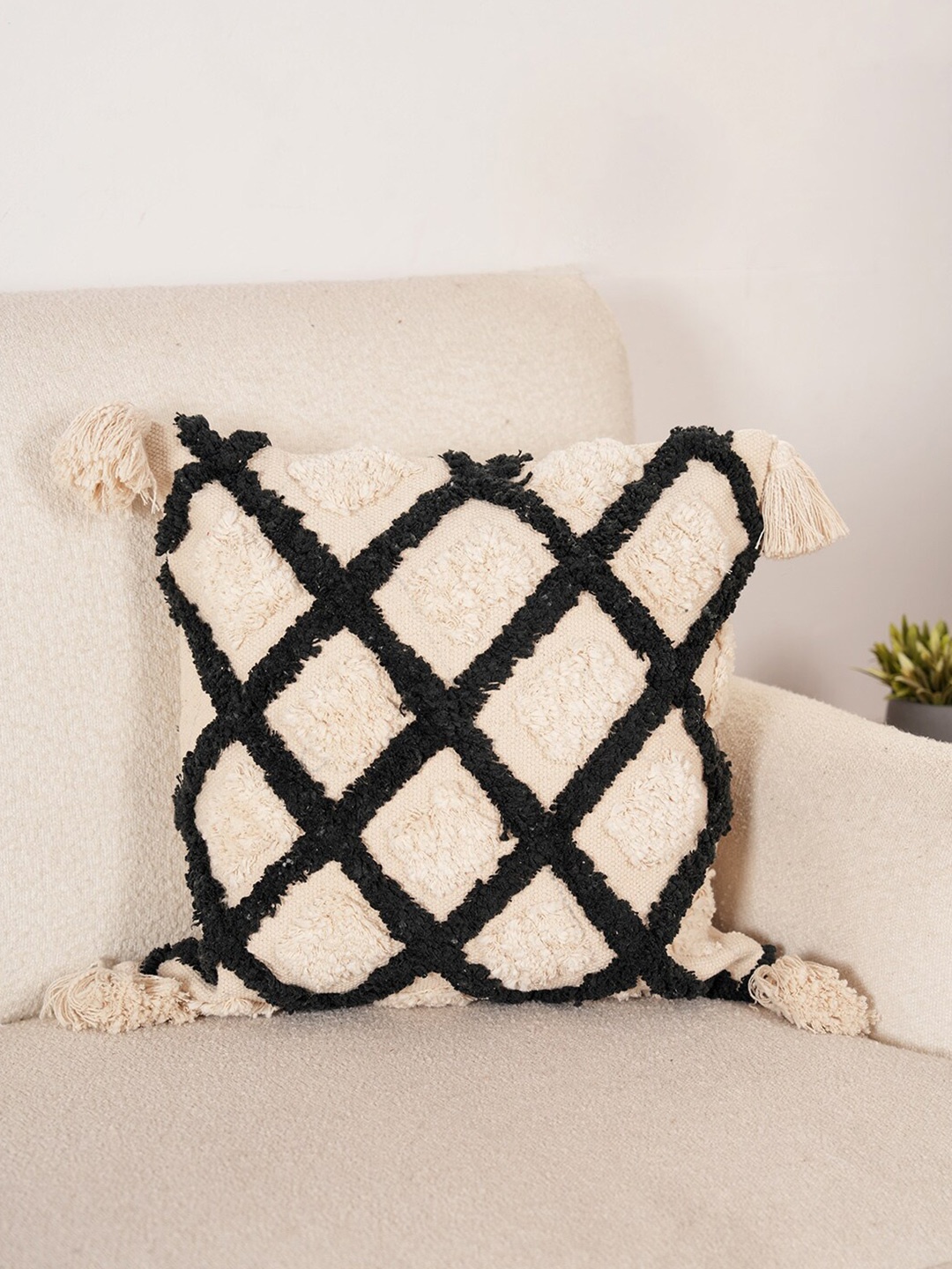 

Art Avenue Camel Brown & Black Self Design Cotton Square Cushion Cover